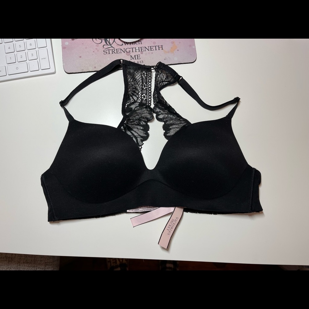 NWT WIRELESS PUSH-UP, optional tank back or can wear regular